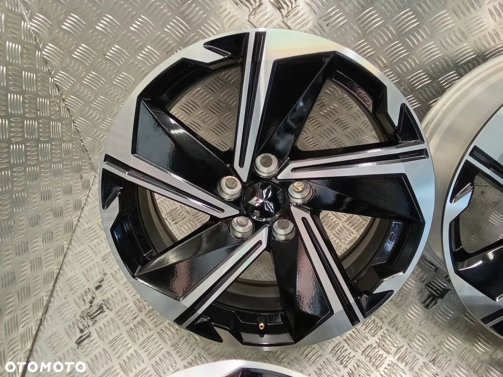 Felgi Mitsubishi ASX Outlander Eclipse Cross Lancer EVO X 7Jx18 et38 5x114,3 - 3