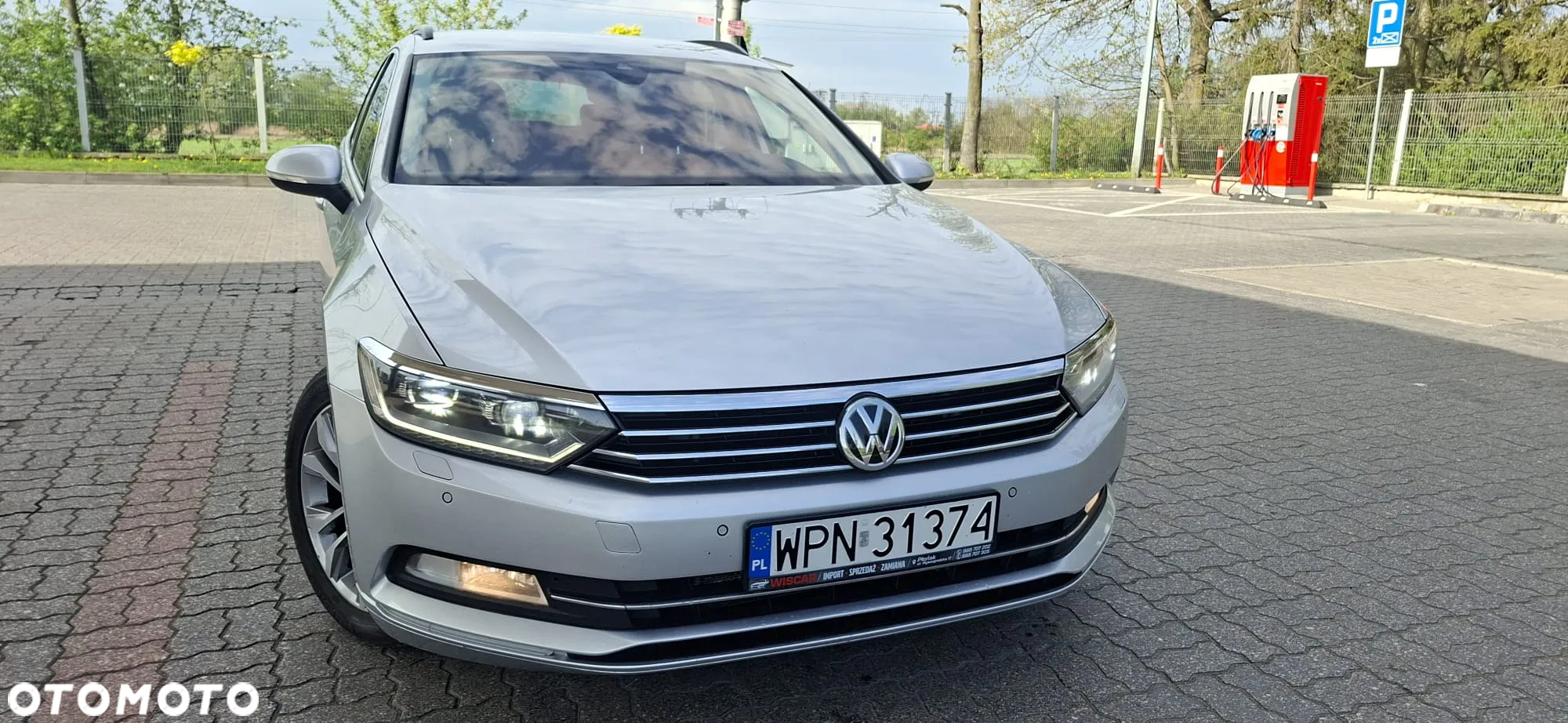 Volkswagen Passat 2.0 TDI BMT Highline DSG - 28