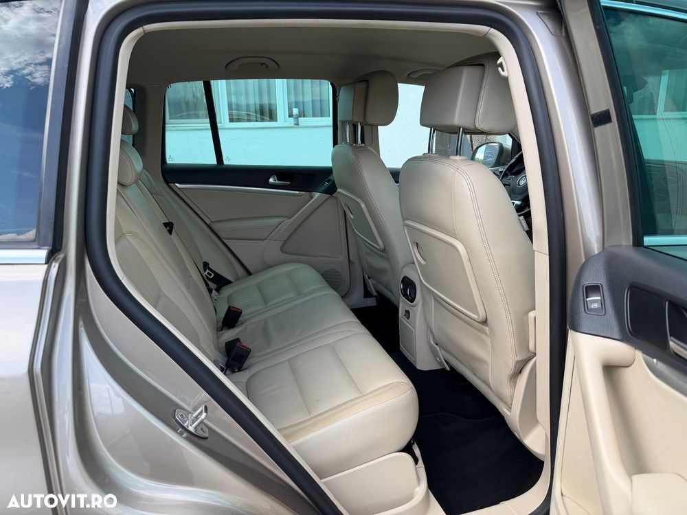 Volkswagen Tiguan 2.0 TDI DPF 4Motion DSG Exclusive - 9