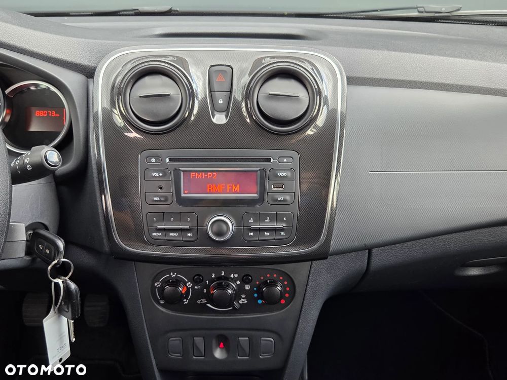 Dacia Sandero - 9
