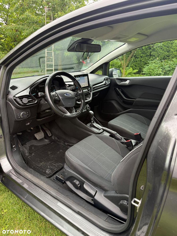 Ford Fiesta - 7