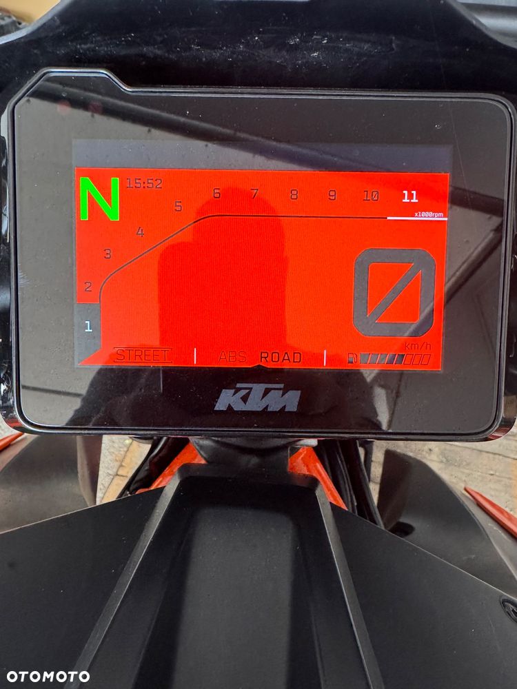KTM Super Duke - 11