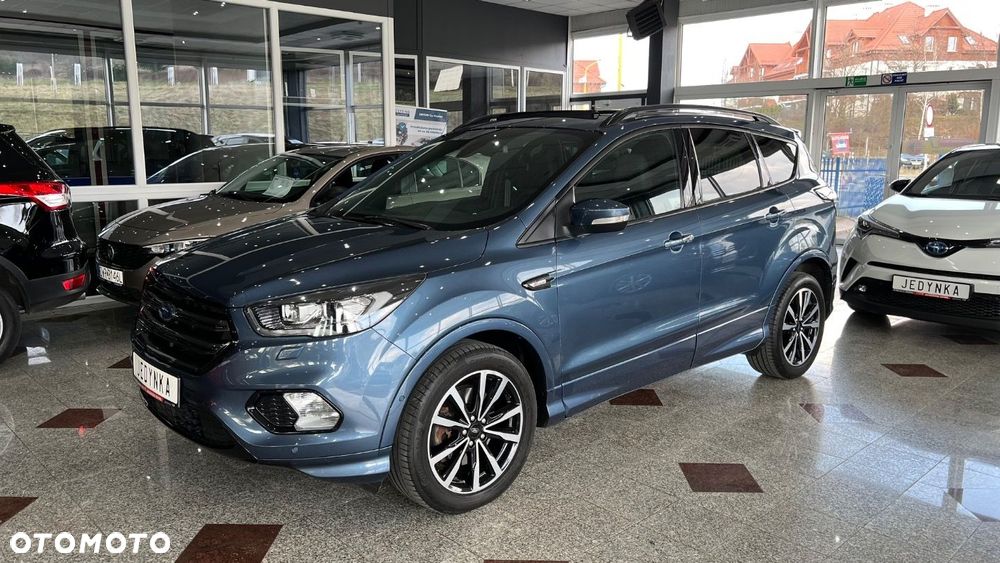 Ford Kuga - 2