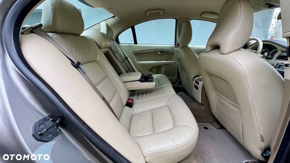 Volvo S80 2.0D Momentum - 21