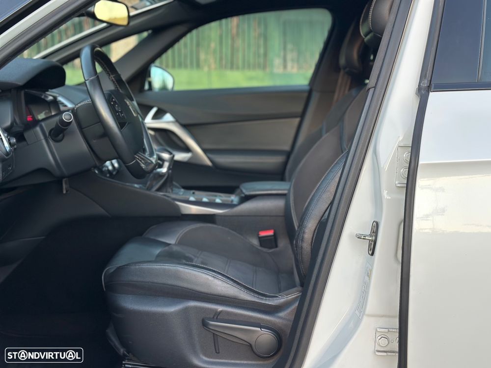 DS DS5 1.6 BlueHDi So Chic - 28