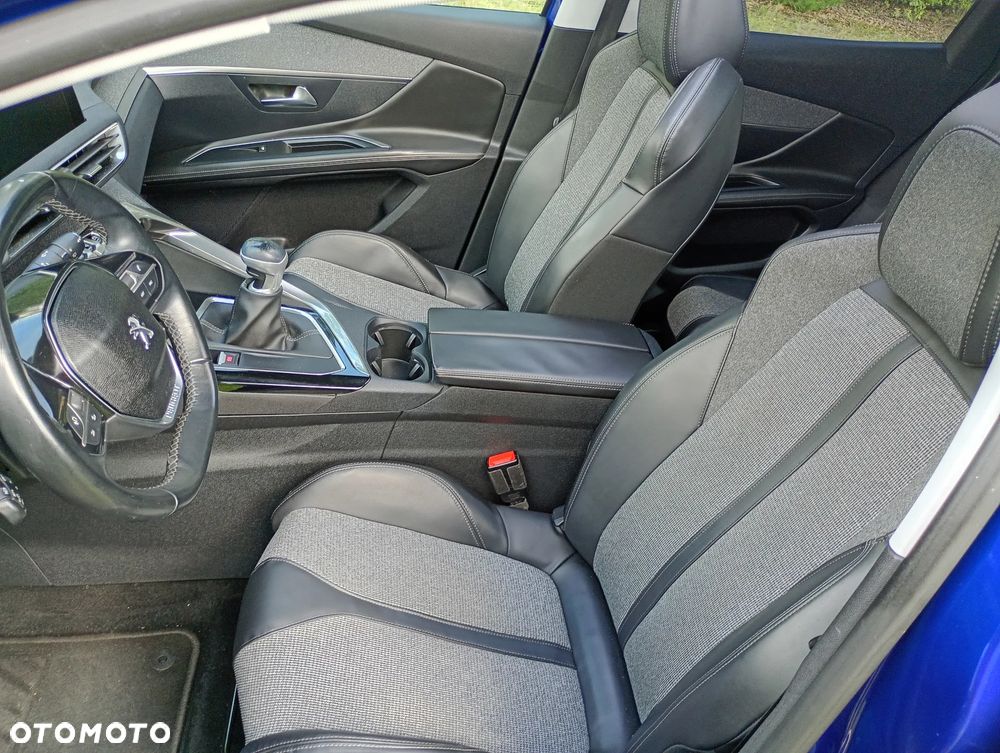 Peugeot 3008 PureTech 130 Stop & Start Allure - 13