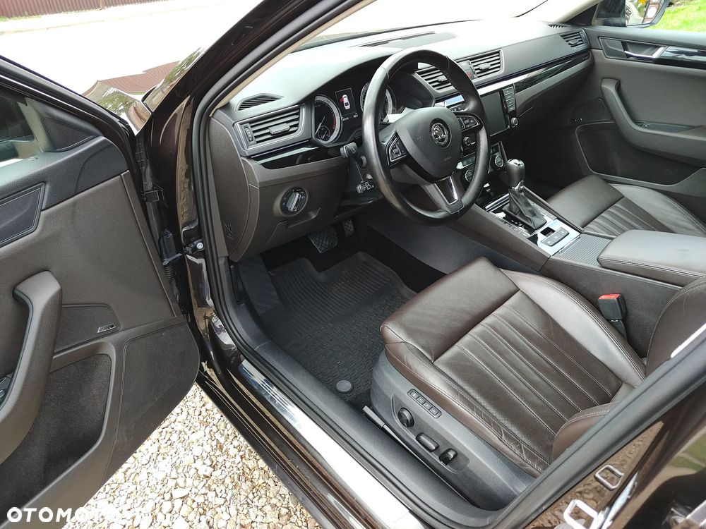 Skoda Superb 2.0 TDI L&K DSG - 13