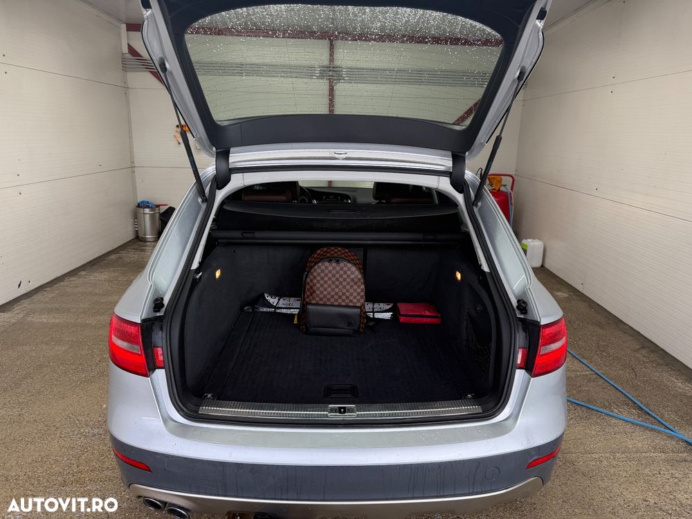 Audi A4 Allroad - 13