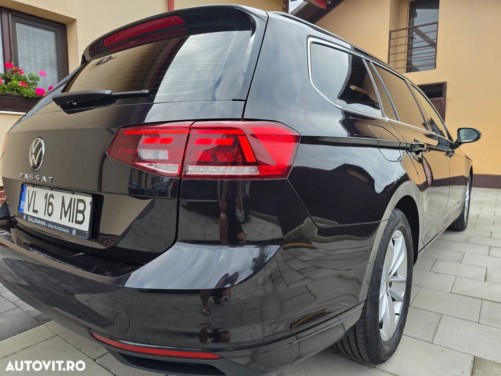 Volkswagen Passat 2.0 TDI SCR DSG Business - 33