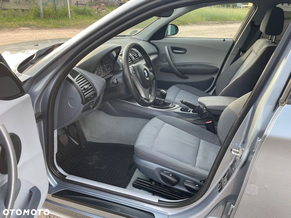 BMW Seria 1 118d - 5