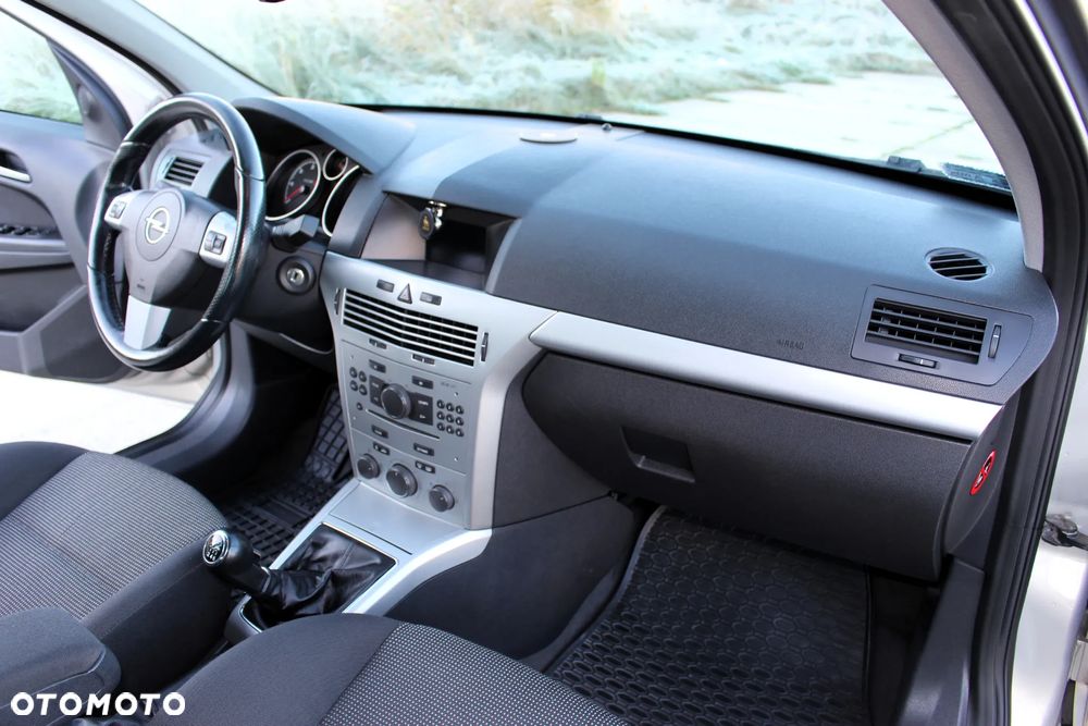 Opel Astra 1.7 CDTI DPF Edition Sport - 12