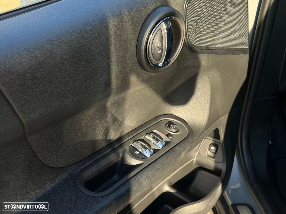 MINI Countryman One D Sport Edition Auto - 24