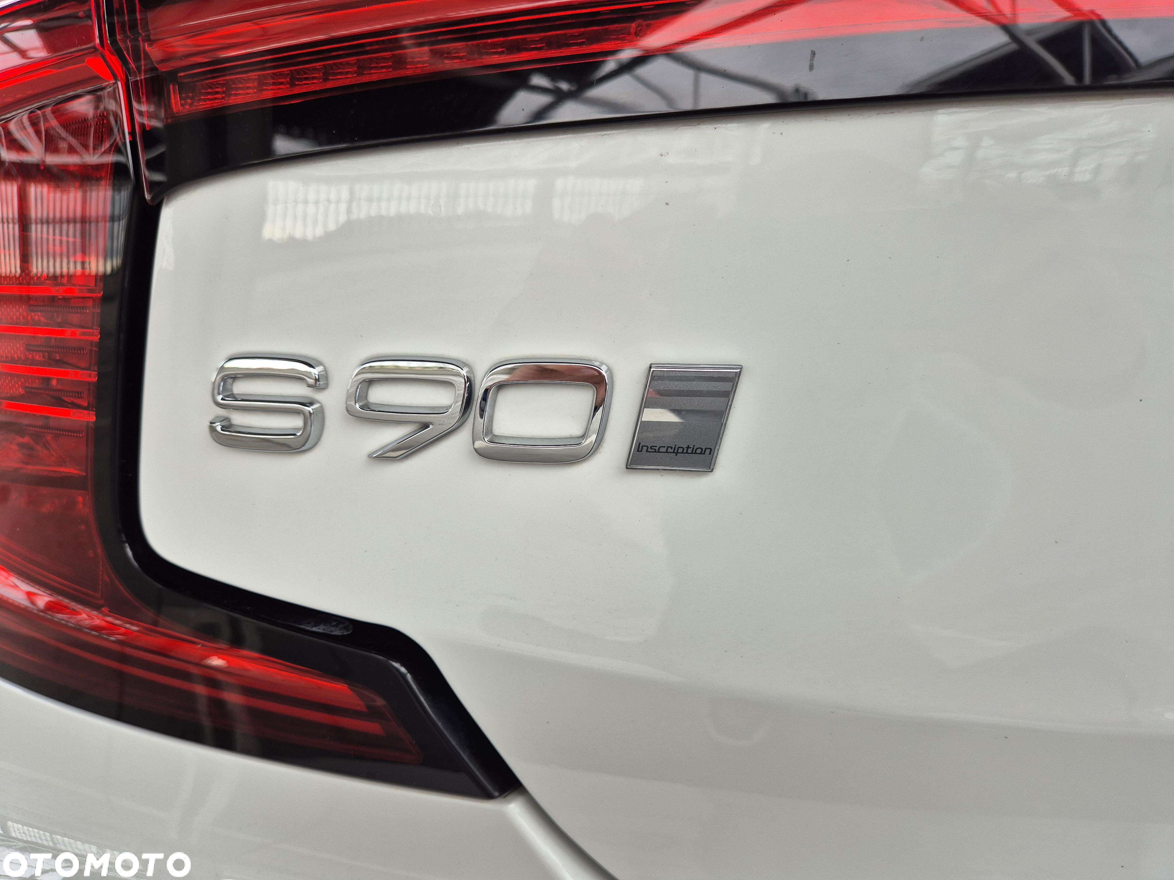 Volvo S90 D4 Inscription - 16