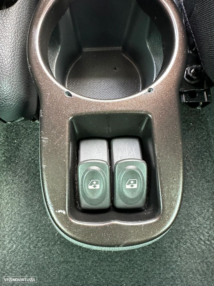 Dacia Duster 1.5 dCi Prestige - 11