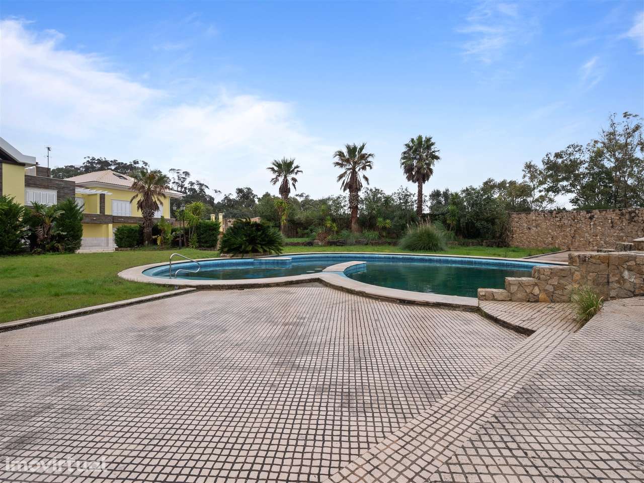 Moradia isolada T7 com 4.857 m² de Terreno. - Grande imagem: 3/42