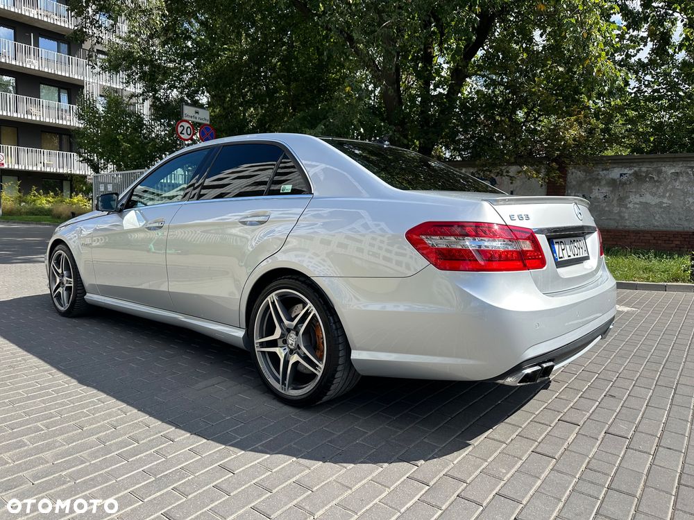 Mercedes-Benz Klasa E - 5