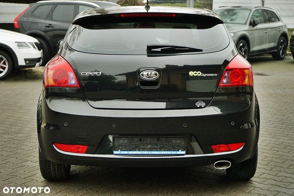 Kia Ceed 1.6 CRDi 90 ISG Vision - 5