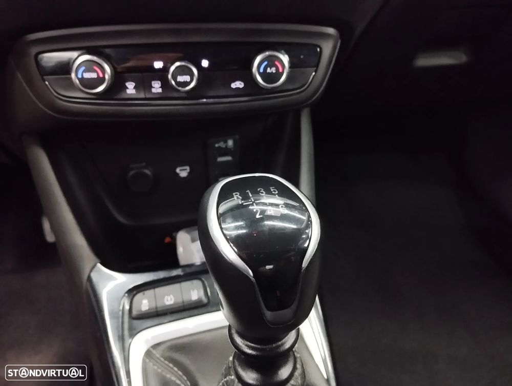 Opel Crossland 1.2 T Elegance - 26