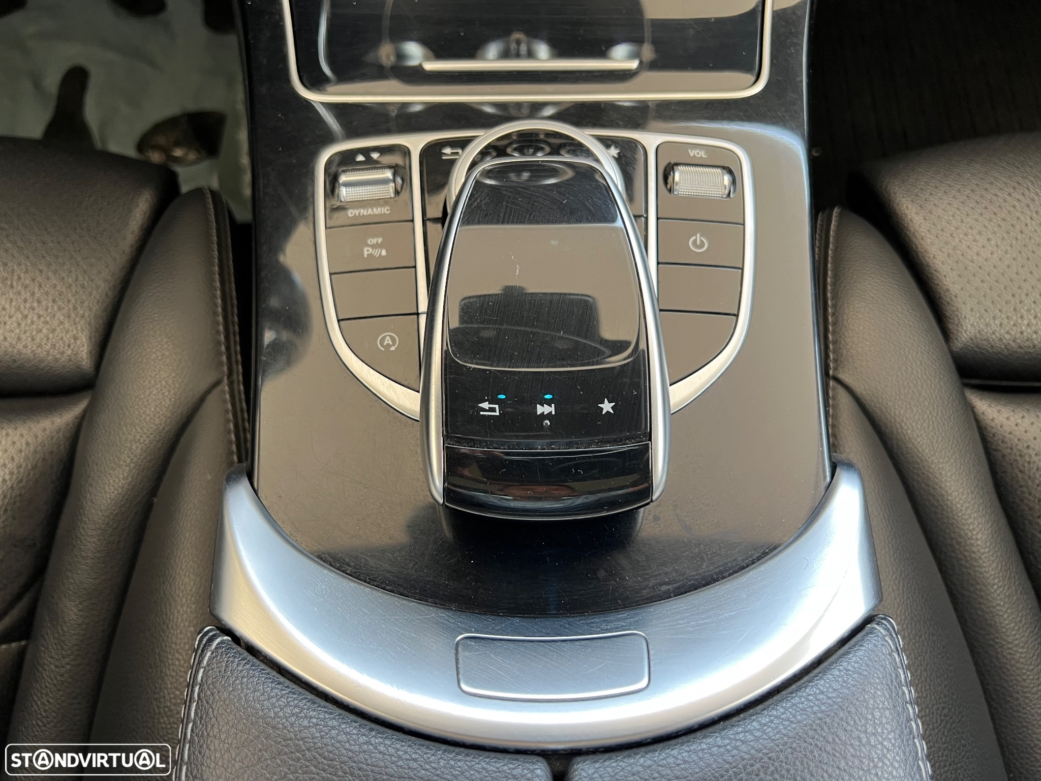 Mercedes-Benz C 220 d Station 9G-TRONIC AMG Line - 13