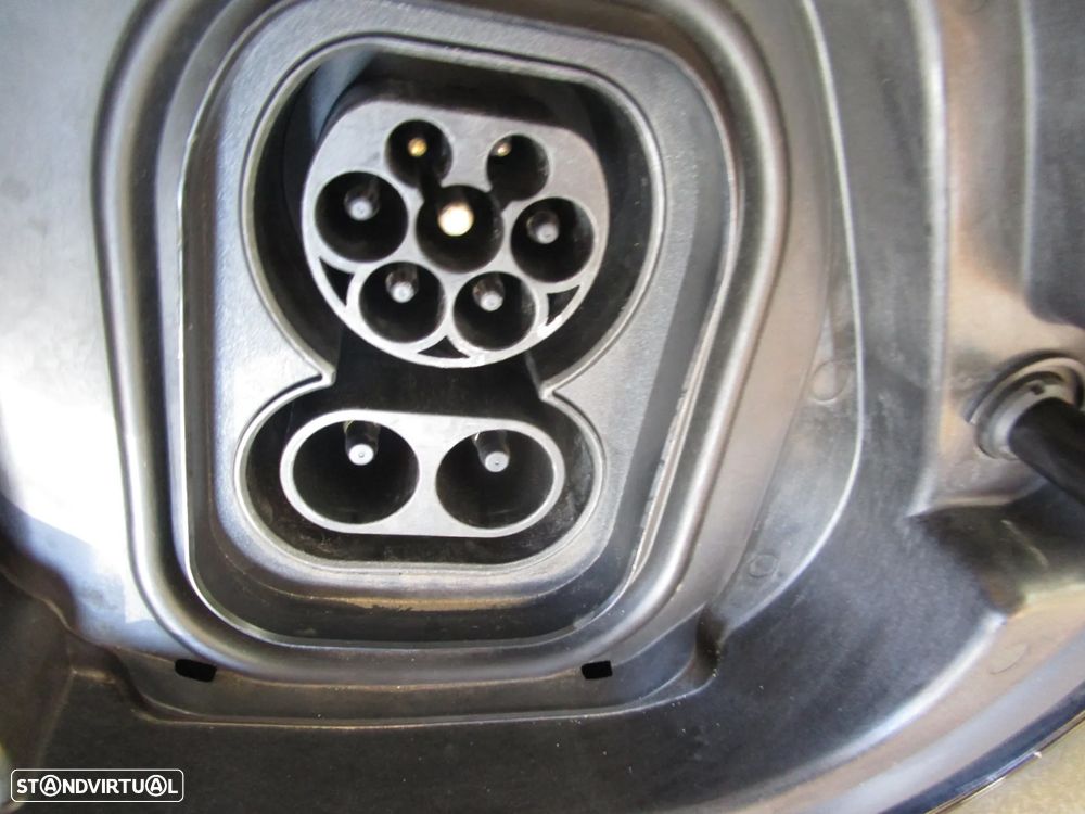 Peugeot e-208 50 kWh Allure Pack - 17