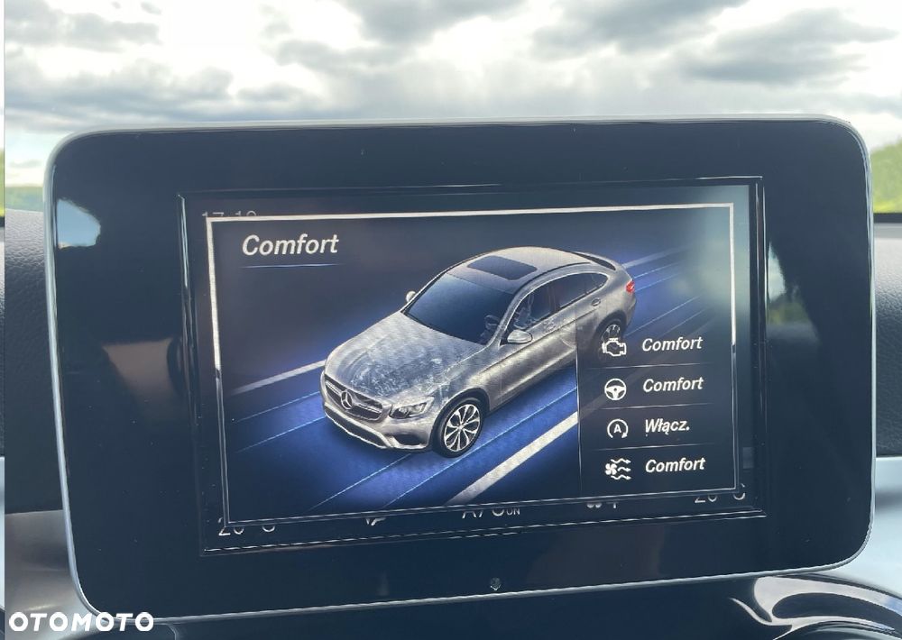 Mercedes-Benz GLC - 26
