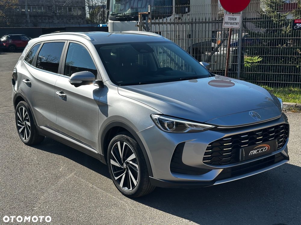 MG ZS Hybrid+ Luxury - 8