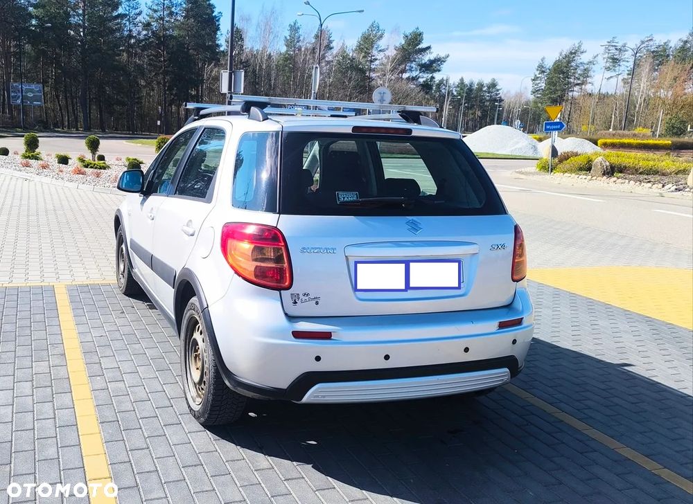 Suzuki SX4 - 2