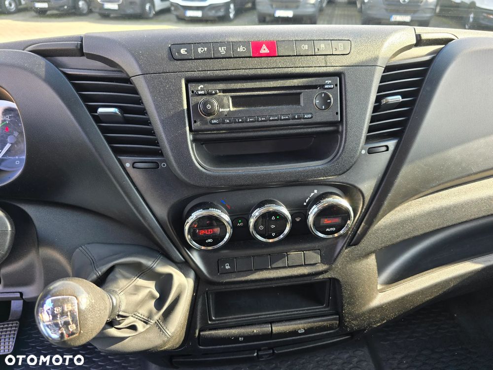 Iveco DAILY 35S15 Furgon L3H2 - 13