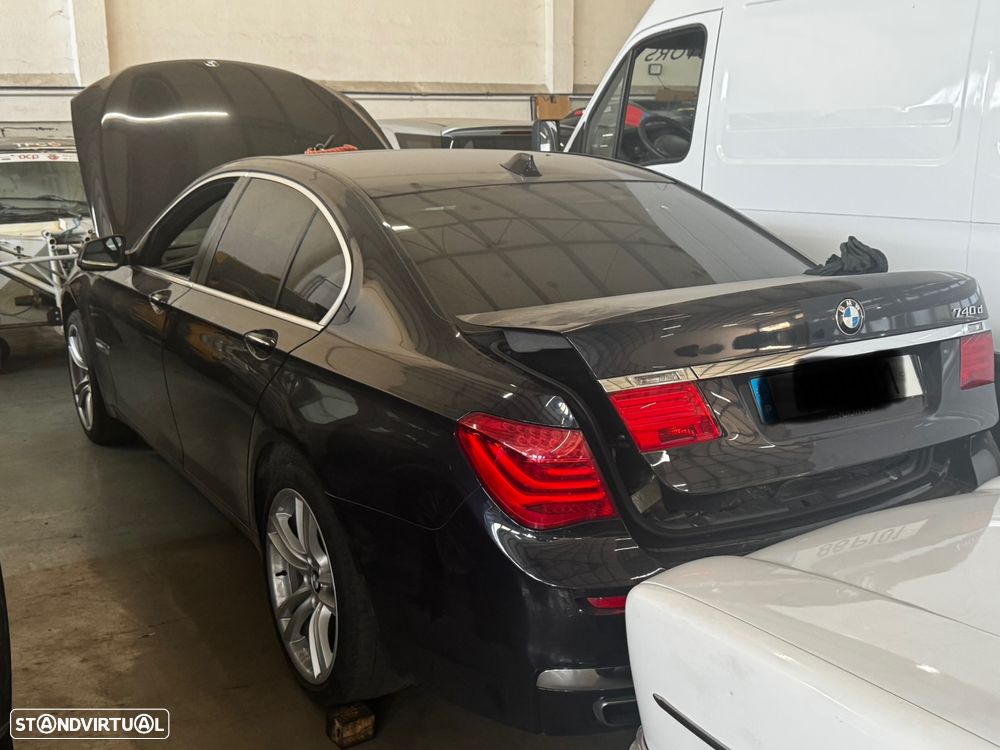 BMW 740 d xDrive Pack M - 21