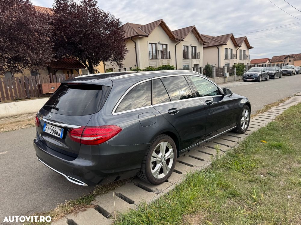 Mercedes-Benz C 220 d 4Matic T 7G-TRONIC Avantgarde - 5
