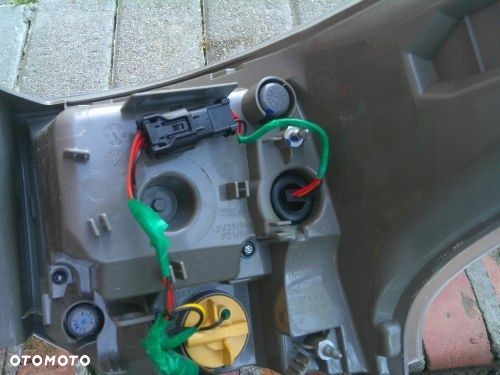 MITSUBISHI OUTLANDER III 12-15 LAMPA LEWA TYLNA LED ORYGINAŁ - 9