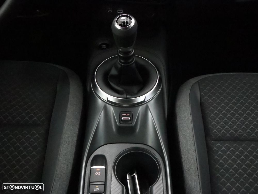 Nissan Juke 1.0 DIG-T N-Connecta - 25