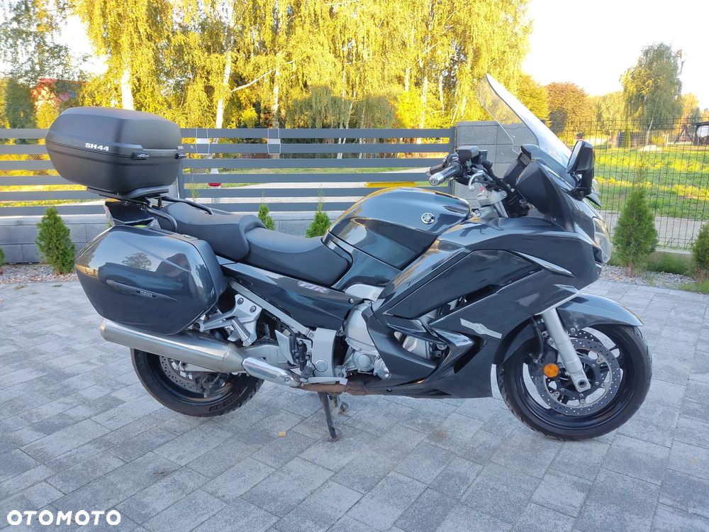 Yamaha FJR - 5