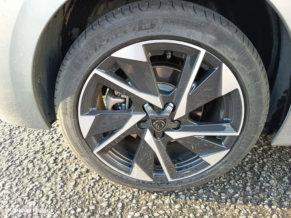 Peugeot 308 1.6 Hybrid Allure Pack e-EAT8 - 14