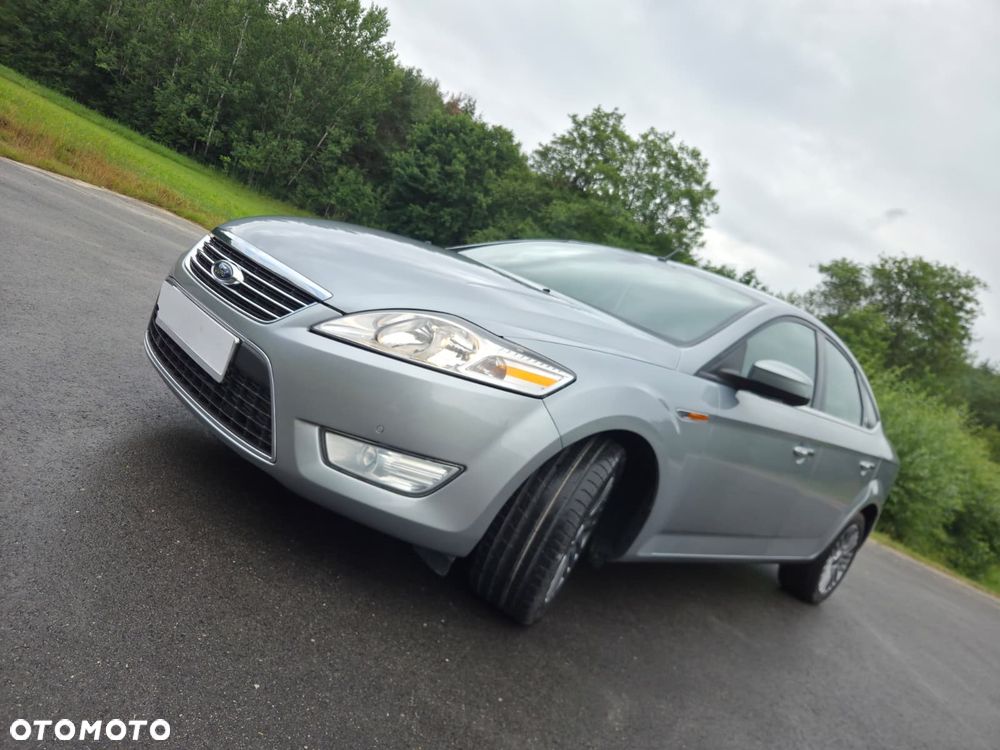 Ford Mondeo 1.8 TDCi Ghia - 9