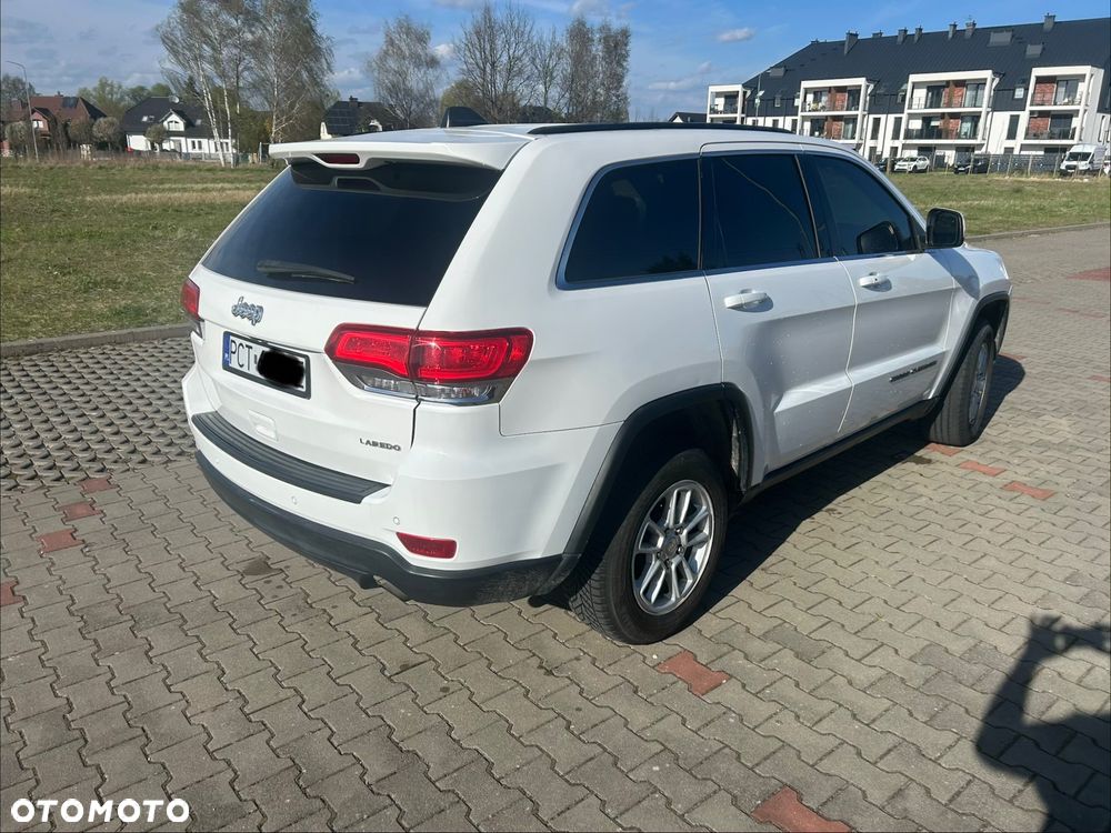 Jeep Grand Cherokee ver-3-6-v6-laredo - 4
