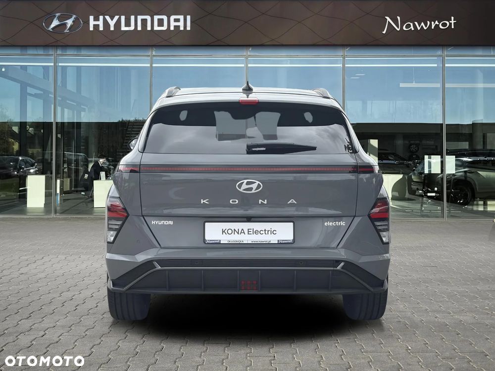 Hyundai Kona - 4