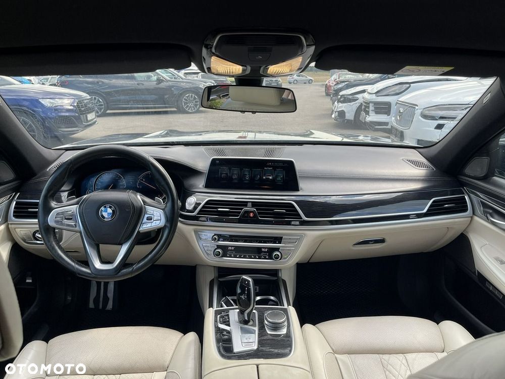 BMW Seria 7 750d xDrive - 8