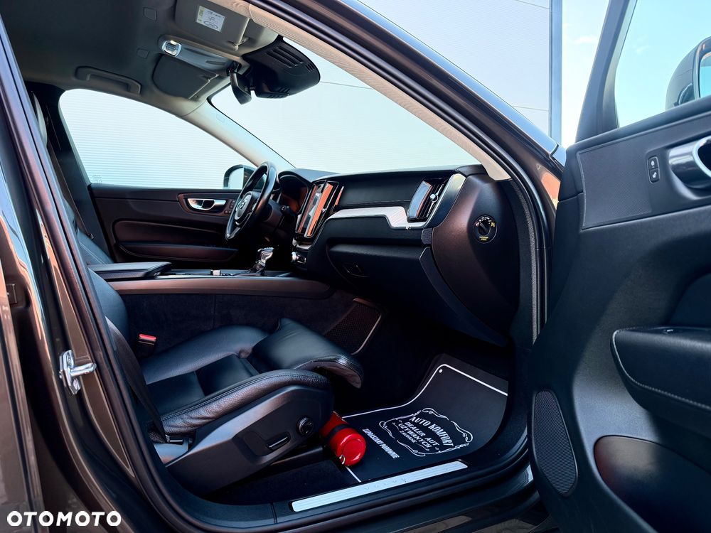 Volvo XC 60 D4 Geartronic Inscription - 31
