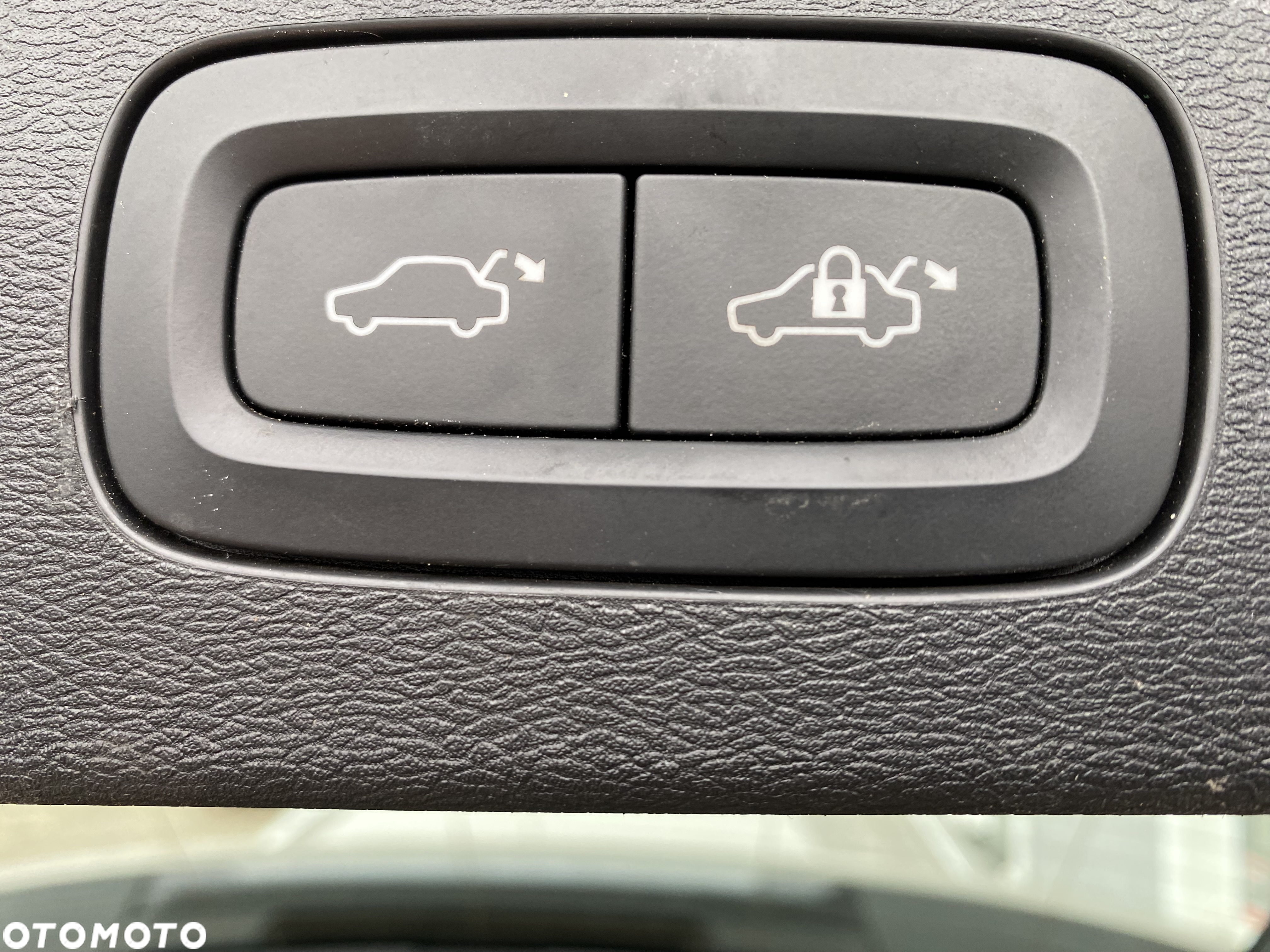 Volvo V60 D4 Geartronic Momentum Pro - 19