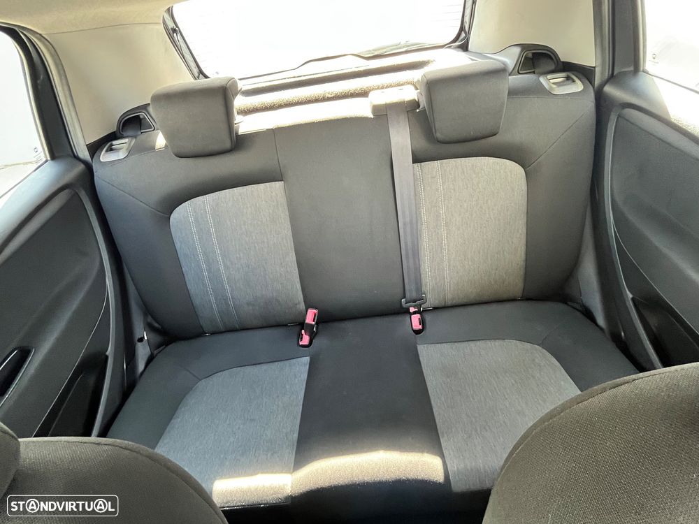 Fiat Punto 1.3 M-Jet Easy S&S - 8