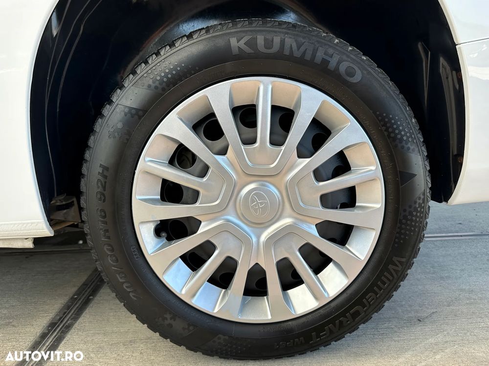 Toyota Proace 1.5 D-4D 102CP 6MT 4+1 L2 Comfort - 30