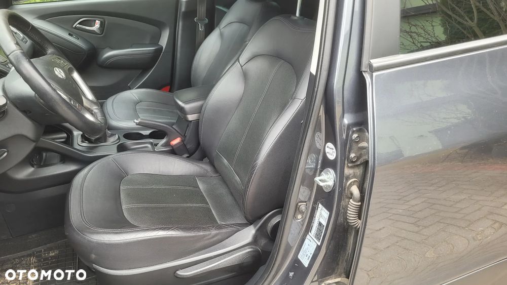 Hyundai ix35 1.6 2WD Style - 18