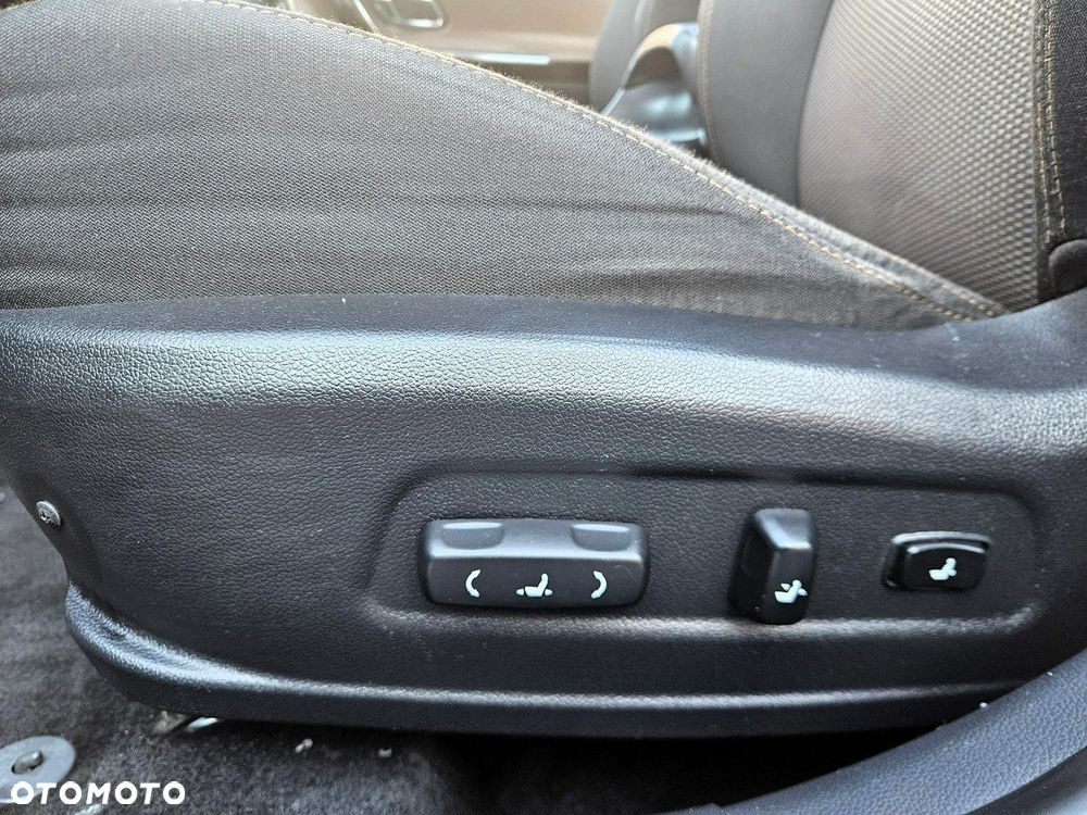 Kia Ceed 1.6 CRDi 128 Platinum Edition - 18
