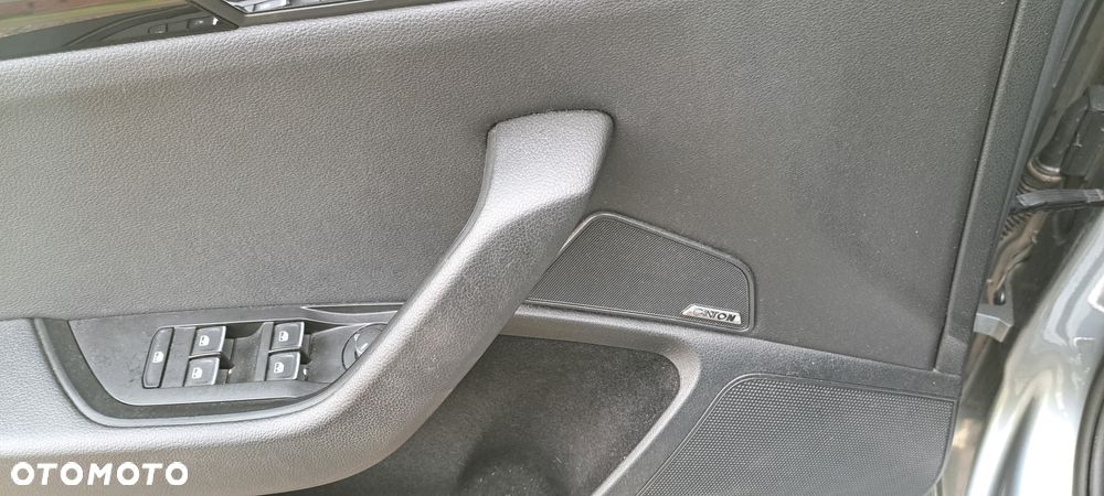 Skoda Superb 2.0 TDI 4x4 DSG L&K - 14