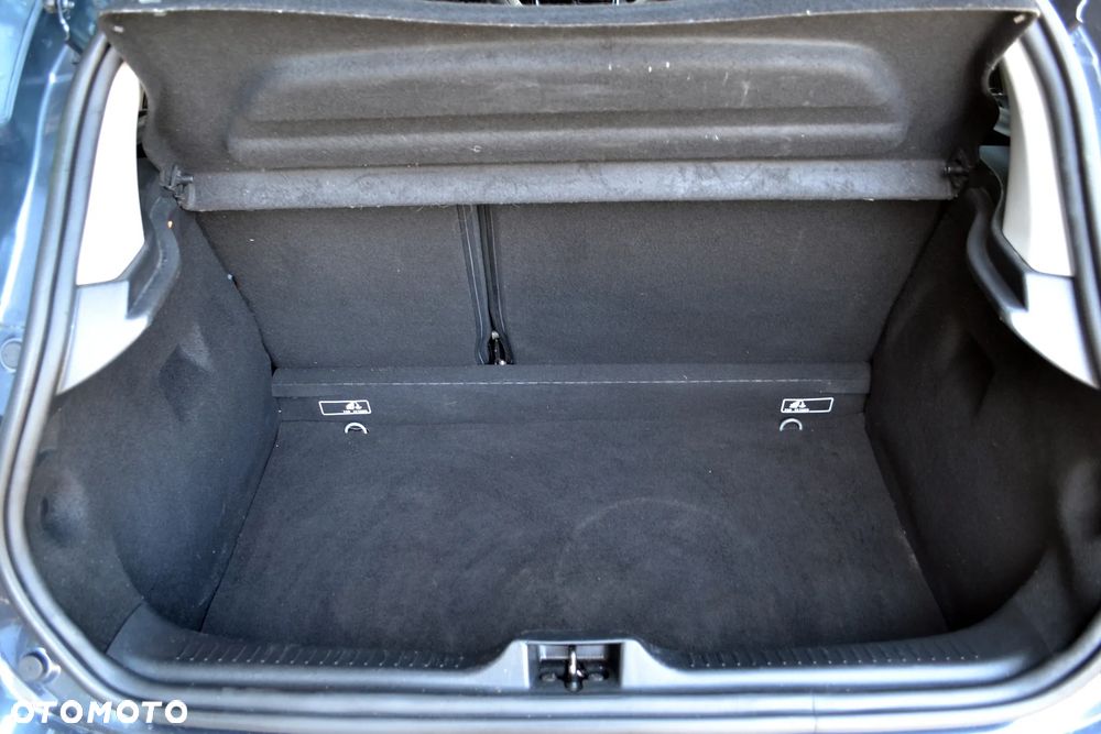 Renault Clio - 28