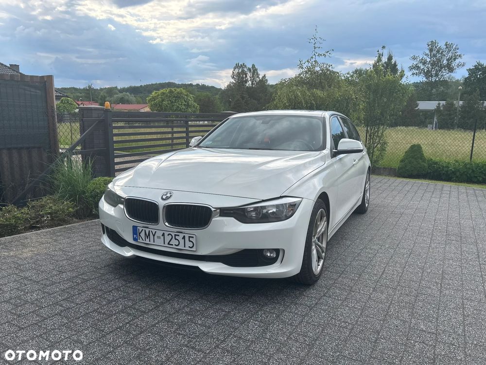 BMW Seria 3 318d - 3