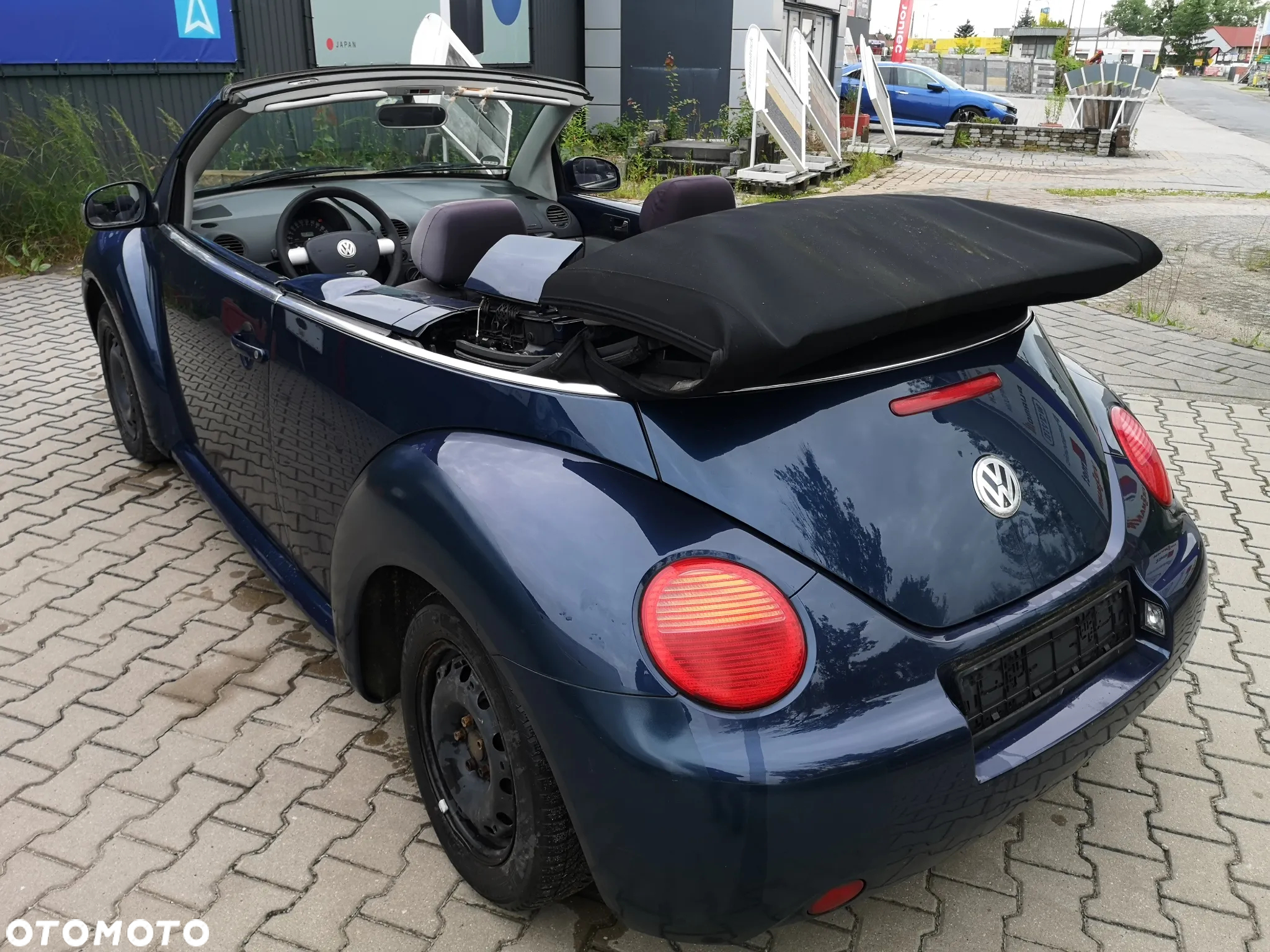 Volkswagen New Beetle 1.6 - 8