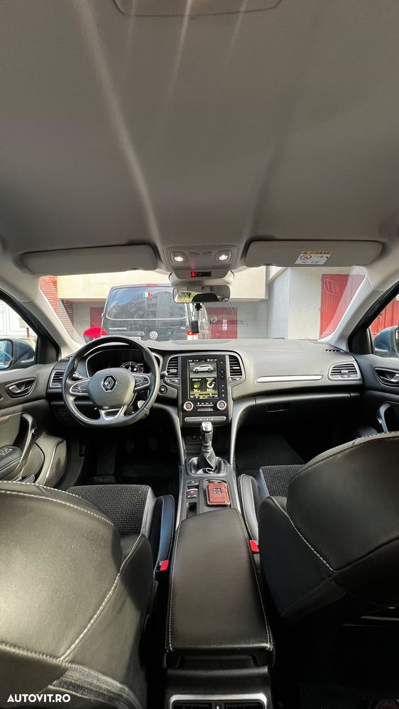 Renault Megane ENERGY dCi 110 INTENS - 11