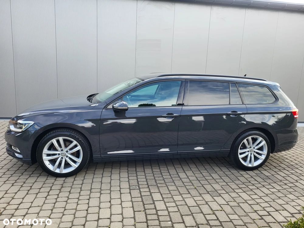 Volkswagen Passat 2.0 TDI SCR DSG Comfortline - 15